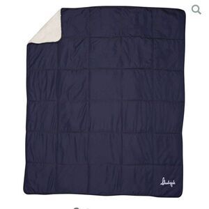 Slumberjack Blue/White Indoor/Outdoor Insulated Blanket